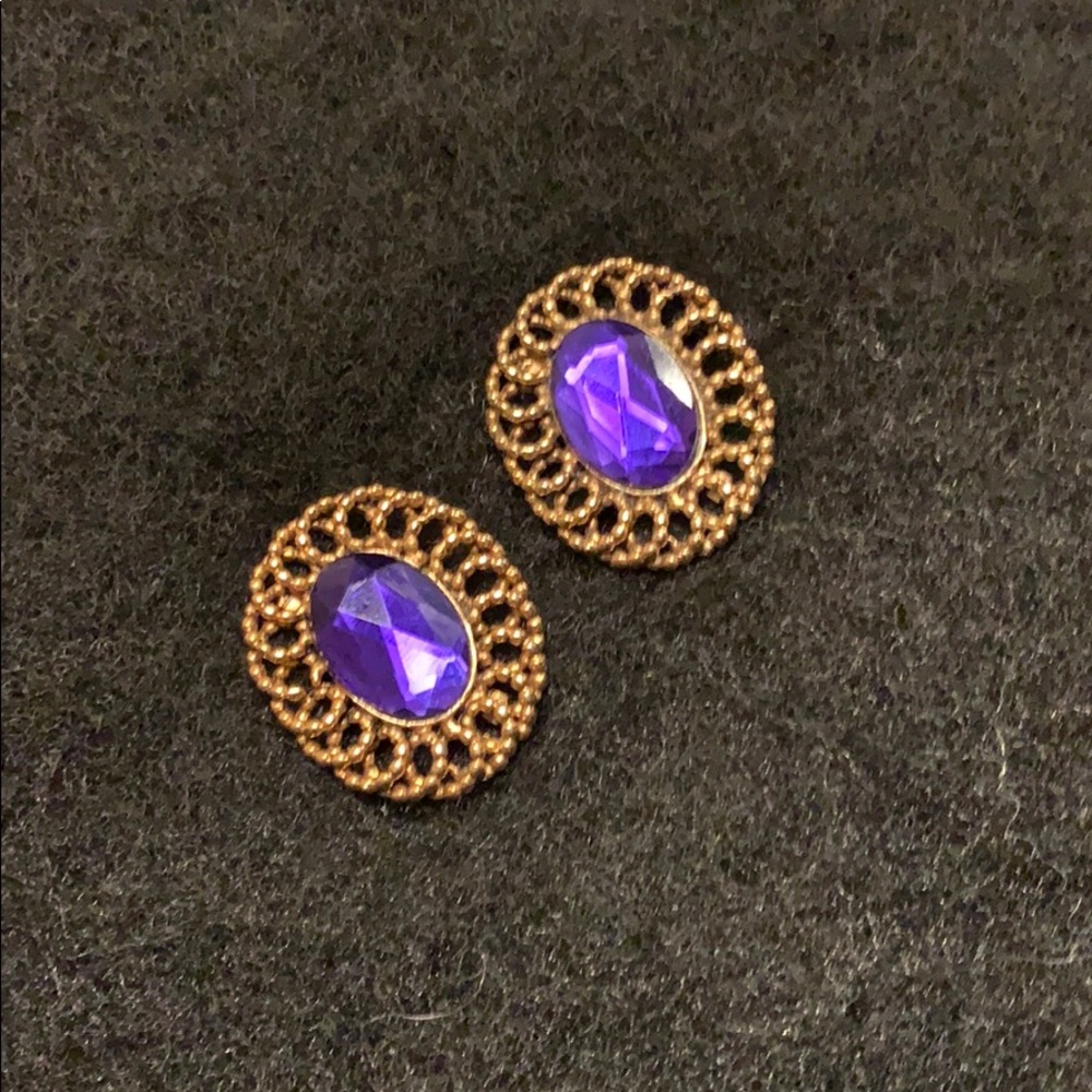 Earrings - Picture 2 of 2